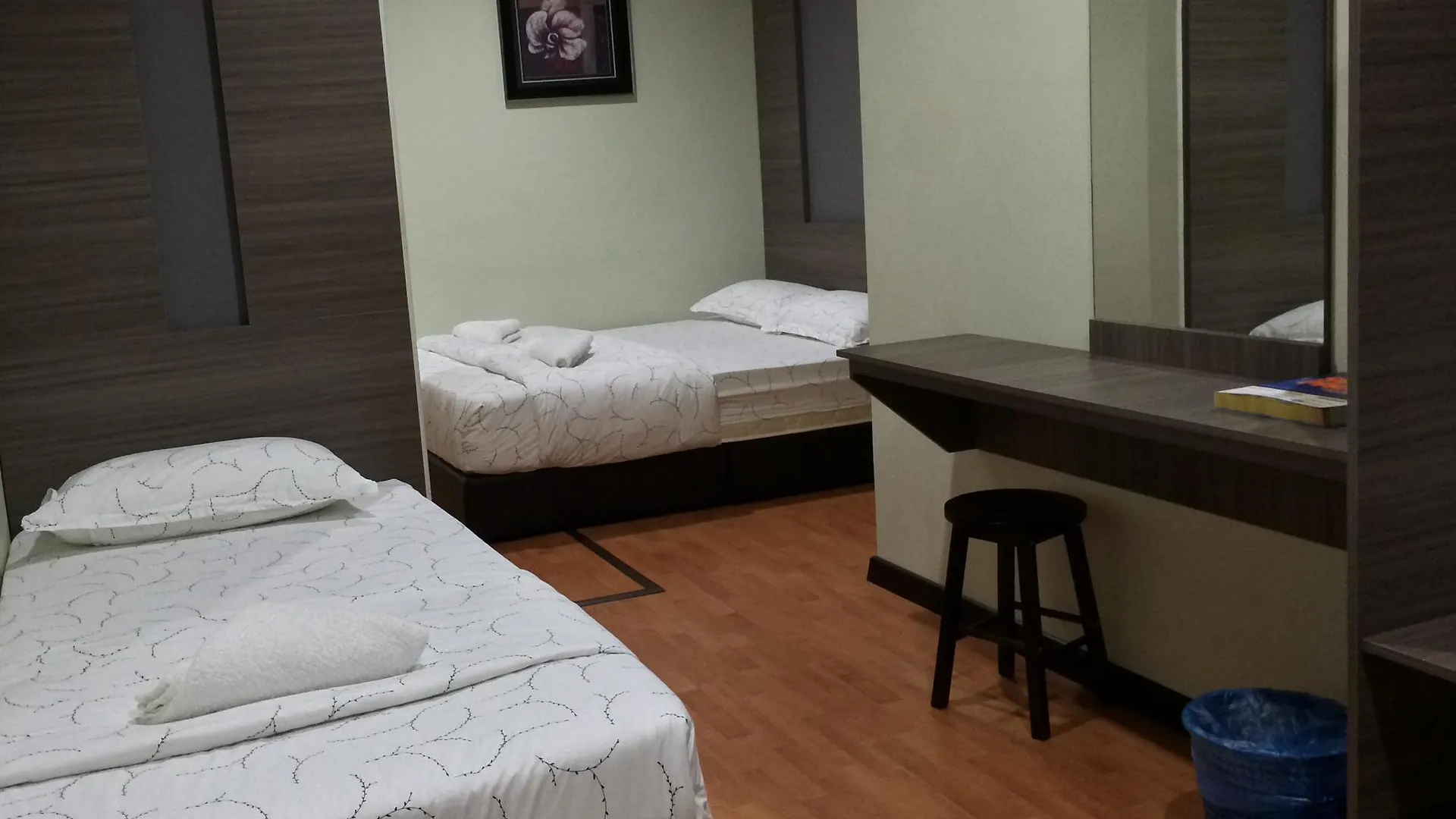 Hotel Meria Шах-Алам